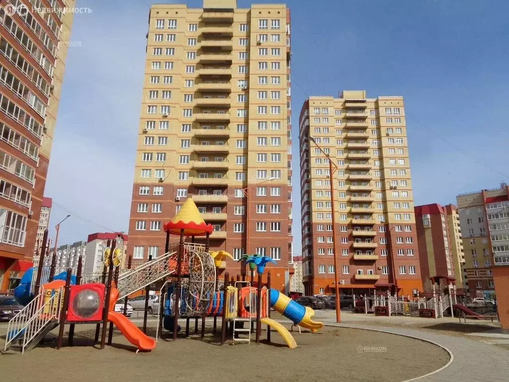 2-комнатная квартира: Тюмень, улица Пермякова, 75 (60.8 м) - Фото 2