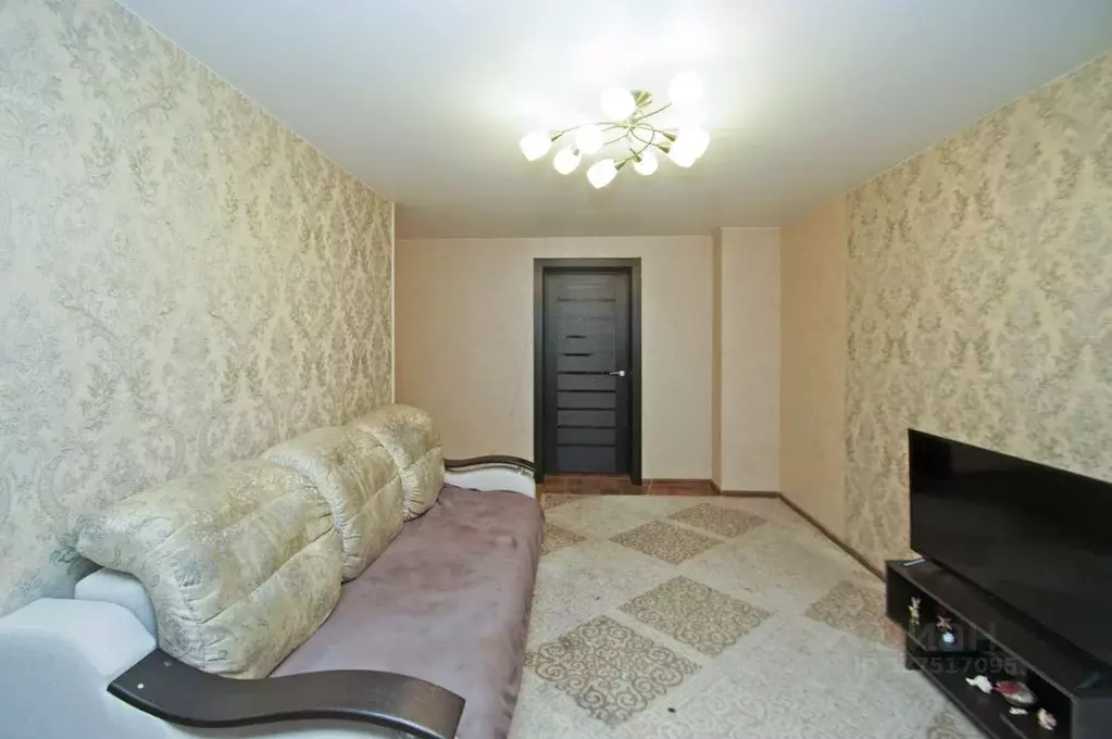 2-к кв. Омская область, Омск наб. Иртышская, 26 (43.6 м) - Фото 2