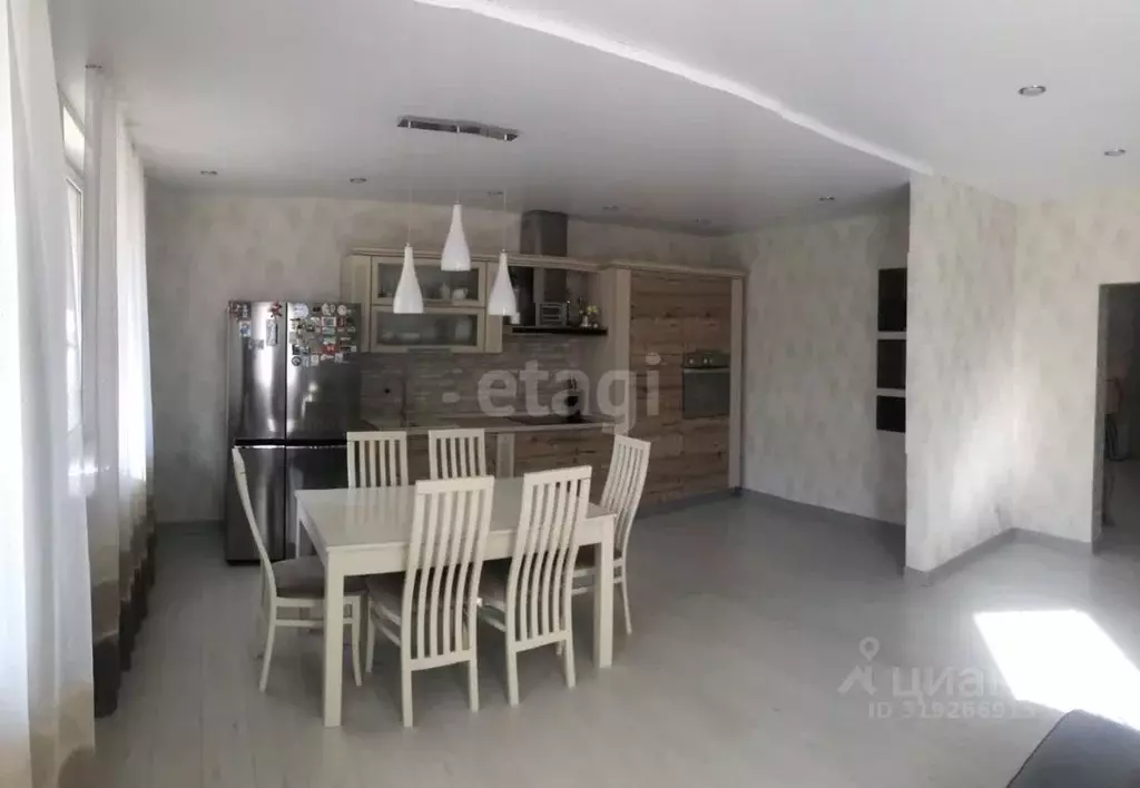 4-к кв. Белгородская область, Белгород Гостенская ул., 4 (165.7 м) - Фото 1