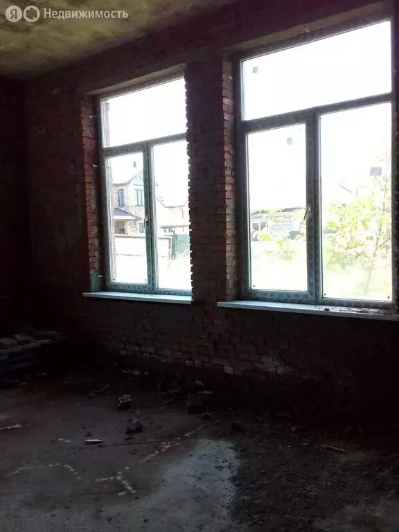 Дом в аул Новая Адыгея, улица Тургеневское шоссе (367.8 м) - Фото 1