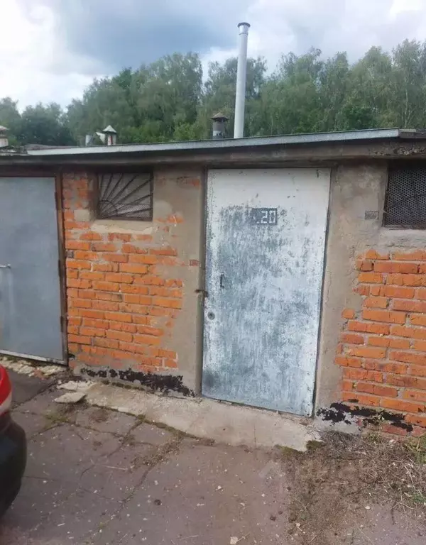 Гараж в Московская область, Лосино-Петровский городской округ, д. ... - Фото 1