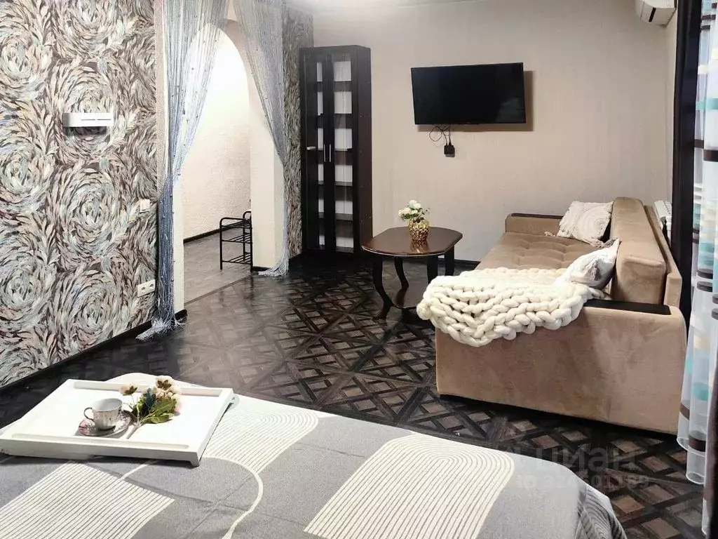 1-к кв. Волгоградская область, Волгоград ул. Пархоменко, 2А (38.0 м) - Фото 2