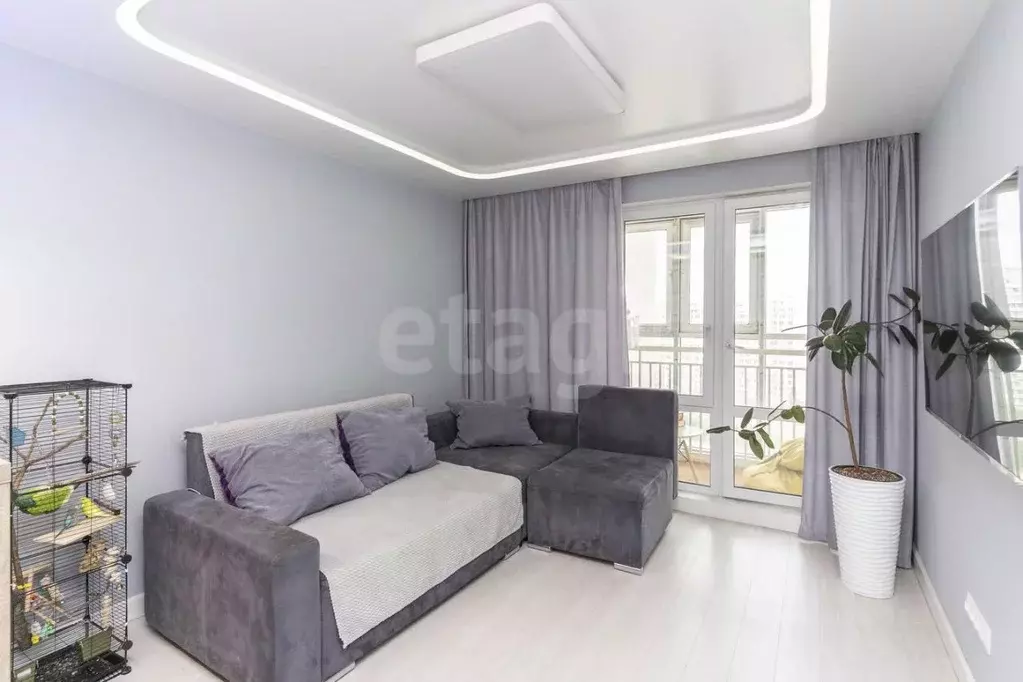 2-к кв. Тюменская область, Тюмень ул. Николая Федорова, 17 (61.3 м) - Фото 1