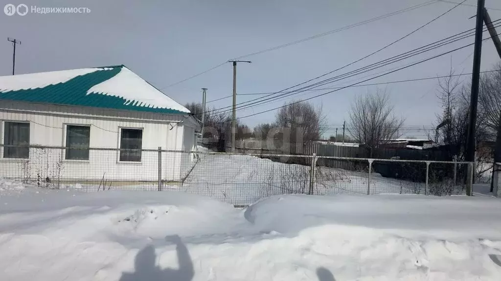 Дом в посёлок Увельский, улица 8 Марта (64.9 м) - Фото 1