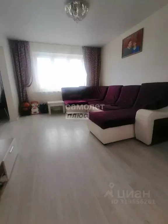 3-к кв. Ивановская область, Иваново ул. Парижской Коммуны, 41 (80.0 м) - Фото 1