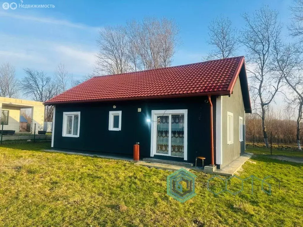 Дом в Калининградская область, Гурьевский муниципальный округ, посёлок ... - Фото 2