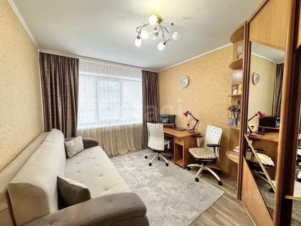 3-к кв. Мордовия, Саранск ул. Косарева, 3к1 (64.0 м) - Фото 0