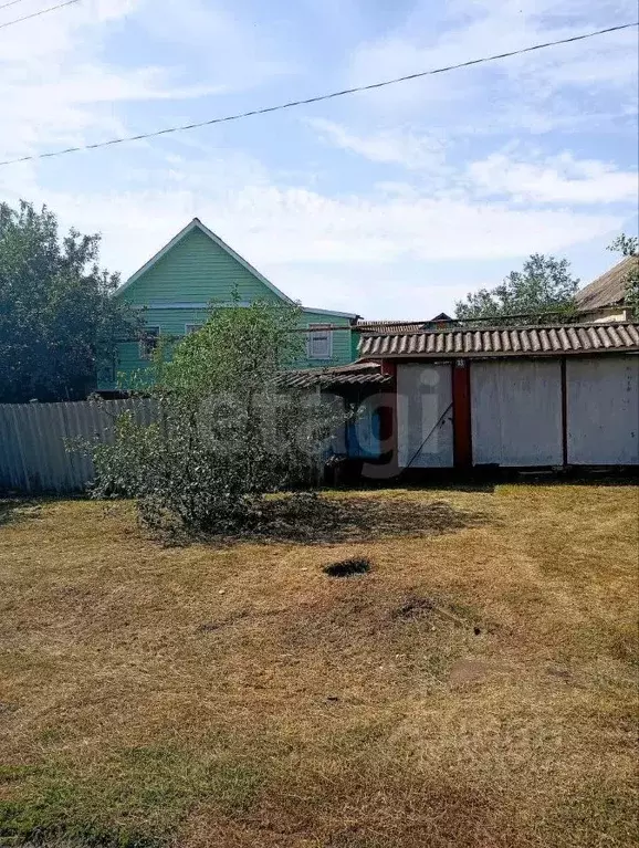Дом в Белгородская область, Новооскольский муниципальный округ, с. ... - Фото 1