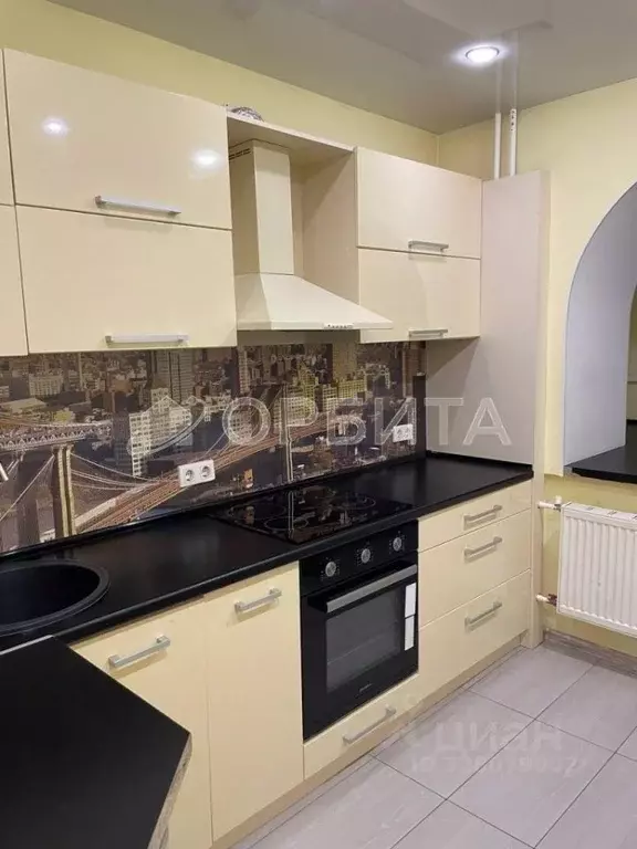 1-к кв. Тюменская область, Тюмень Малая Боровская ул., 28 (34.0 м) - Фото 1