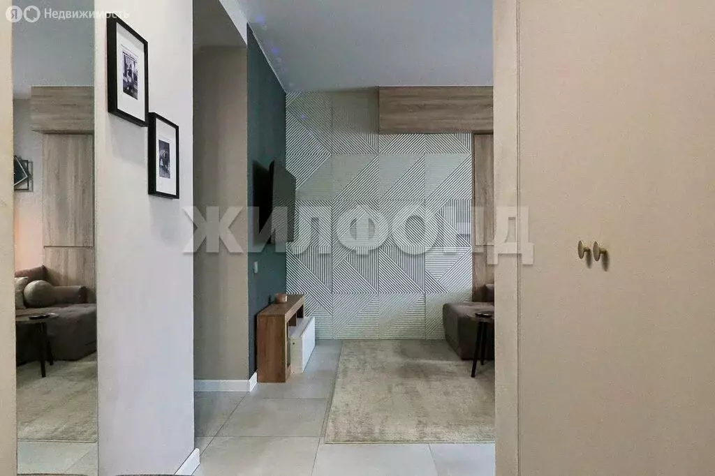 2-комнатная квартира: Калининград, улица Героя России Катериничева, ... - Фото 2