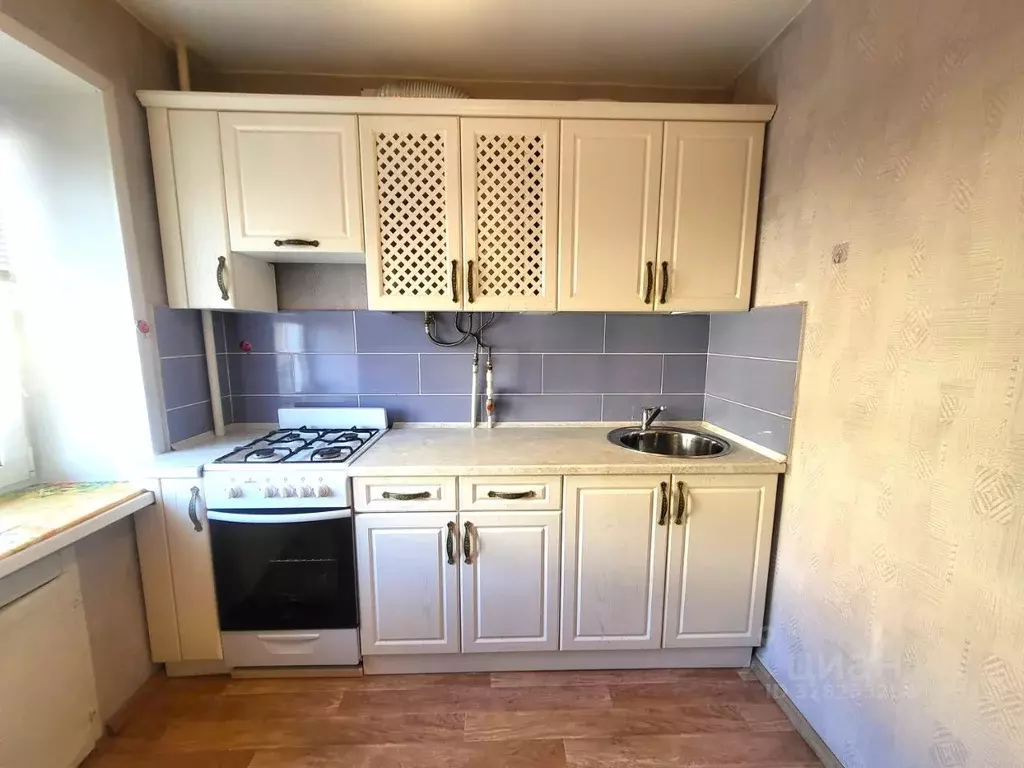 2-к кв. Вологодская область, Вологда ул. Горького, 110 (42.8 м) - Фото 2