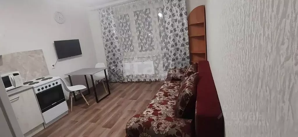 Студия Тюменская область, Тюмень ул. Александра Митинского, 3 (28.0 м) - Фото 2