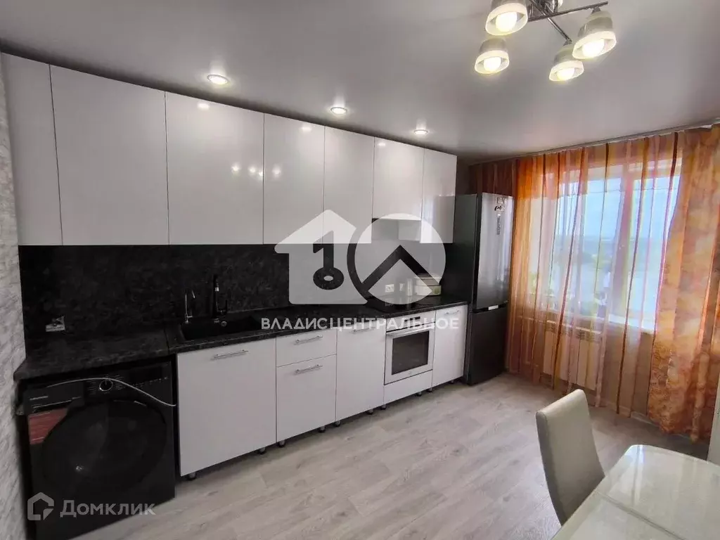Продаётся 2-к квартира, 65 м - Фото 0