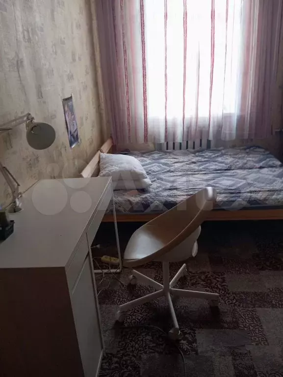 Комната 18 м в 4-к., 5/5 эт. - Фото 0