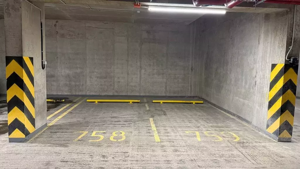 Гараж в Санкт-Петербург Малая Бухарестская ул., 12 (13 м) - Фото 2