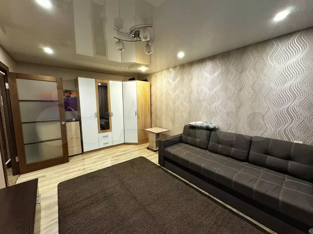 1-к. квартира, 31 м, 9/9 эт. - Фото 1