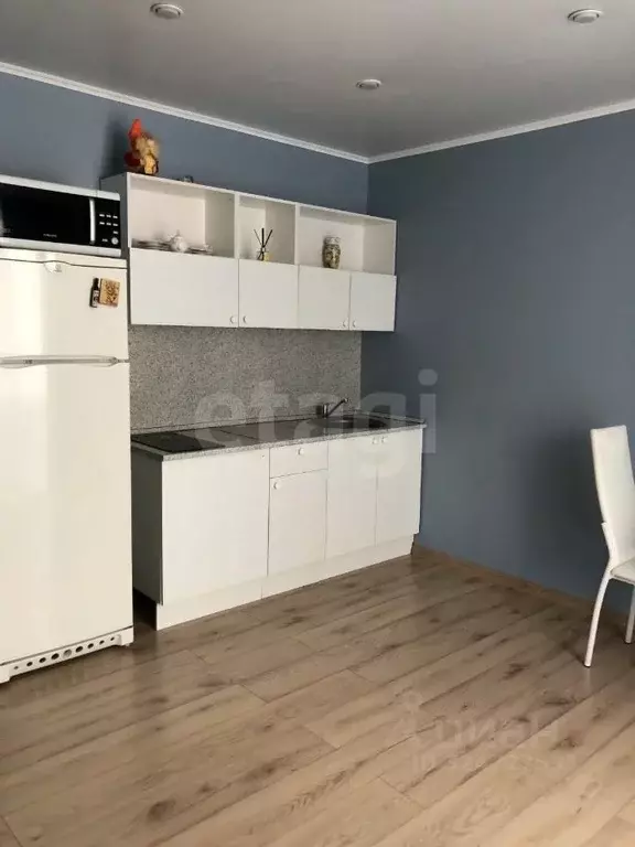 Студия Тюменская область, Тюмень ул. Обдорская, 1 (27.0 м) - Фото 1