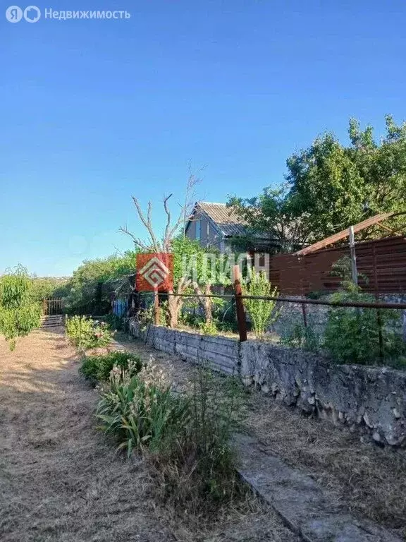 Дом в Бахчисарайский район, Ароматненское сельское поселение, ... - Фото 1