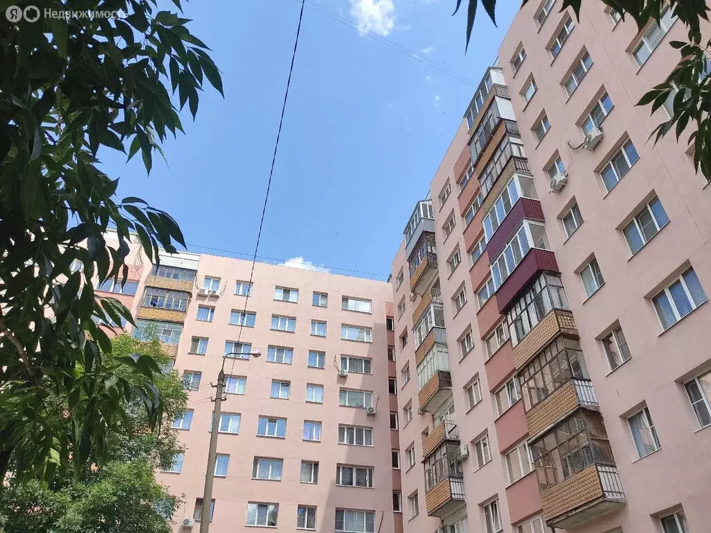 3-комнатная квартира: Пенза, улица Рахманинова, 32 (68 м) - Фото 1