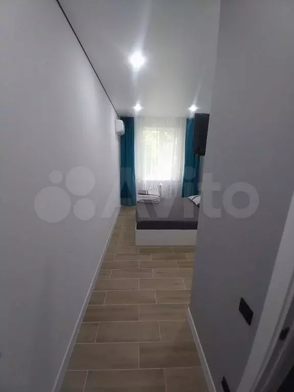Комната 40 м в 2-к., 2/2 эт. - Фото 1