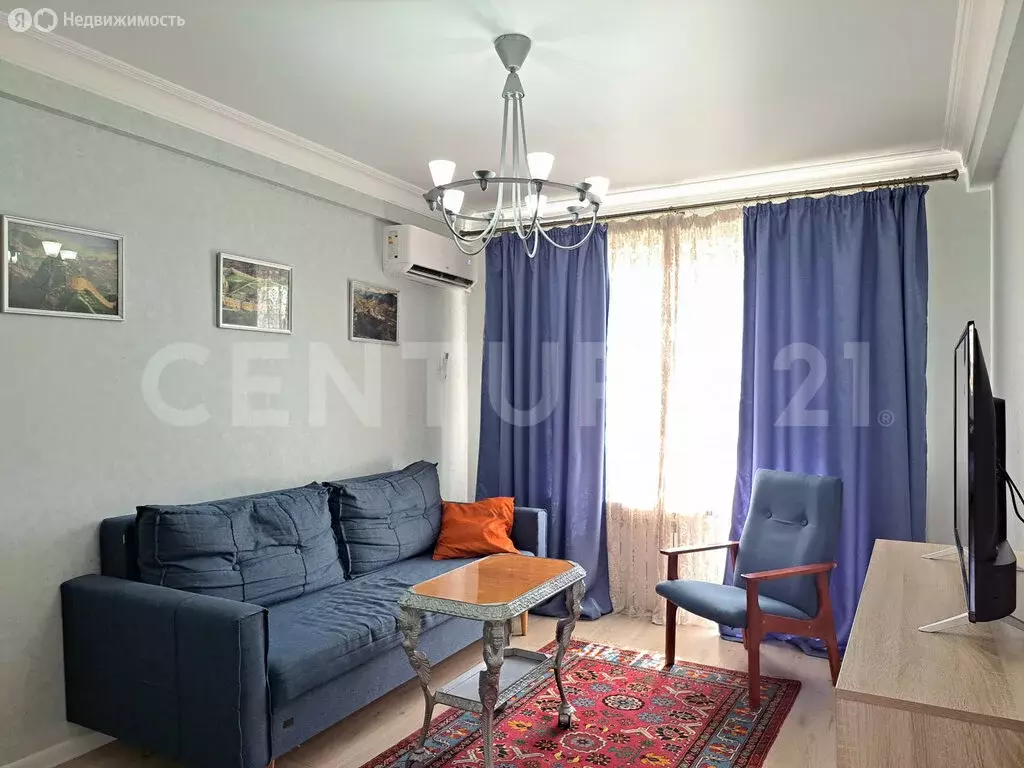 2-комнатная квартира: Махачкала, проспект Расула Гамзатова, 66 (45 м) - Фото 0