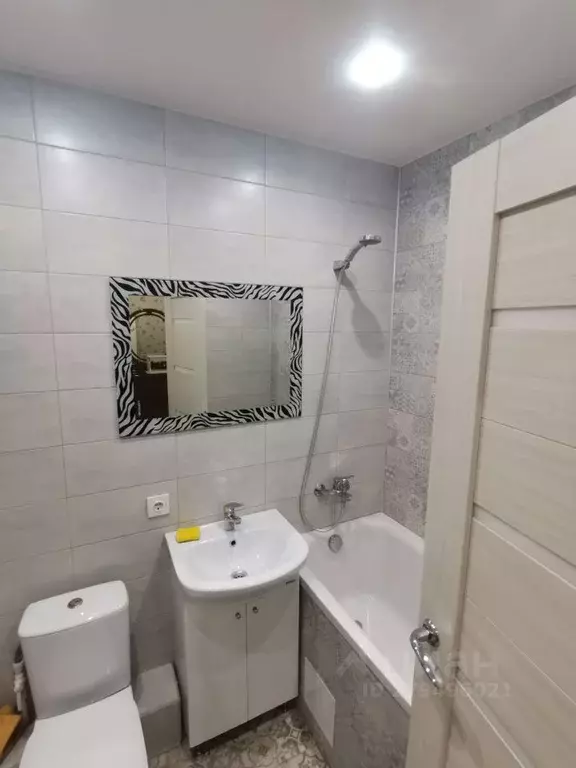 1-к кв. Тульская область, Тула Петровский квартал мкр, ул. Константина ... - Фото 2