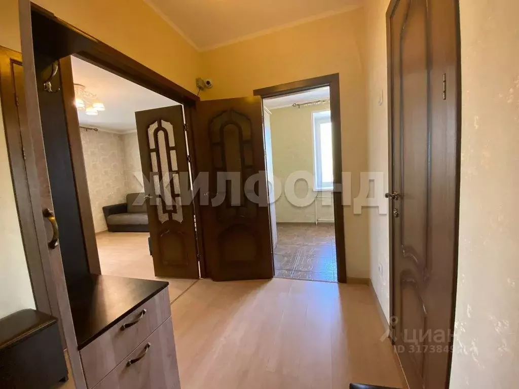1-к кв. Хакасия, Абакан ул. Комарова, 24 (33.9 м) - Фото 1