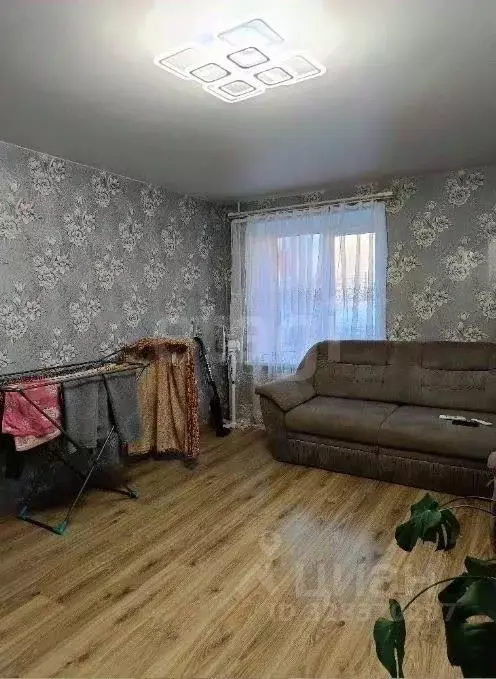 2-к кв. Свердловская область, Красноуральск ул. Ленина, 8 (63.8 м) - Фото 1