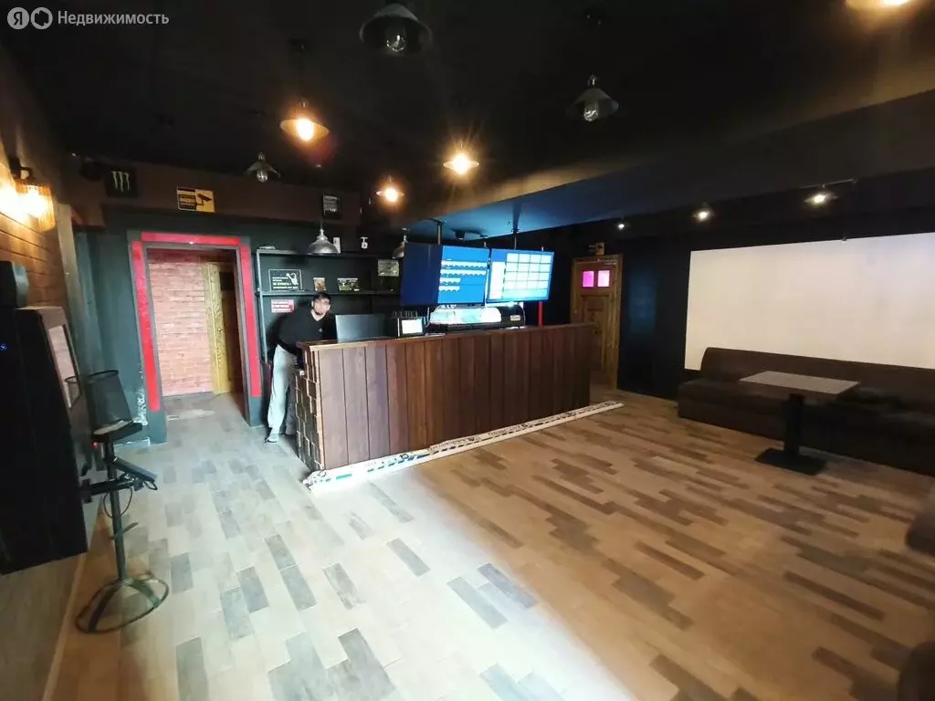 Помещение свободного назначения (260 м) - Фото 1