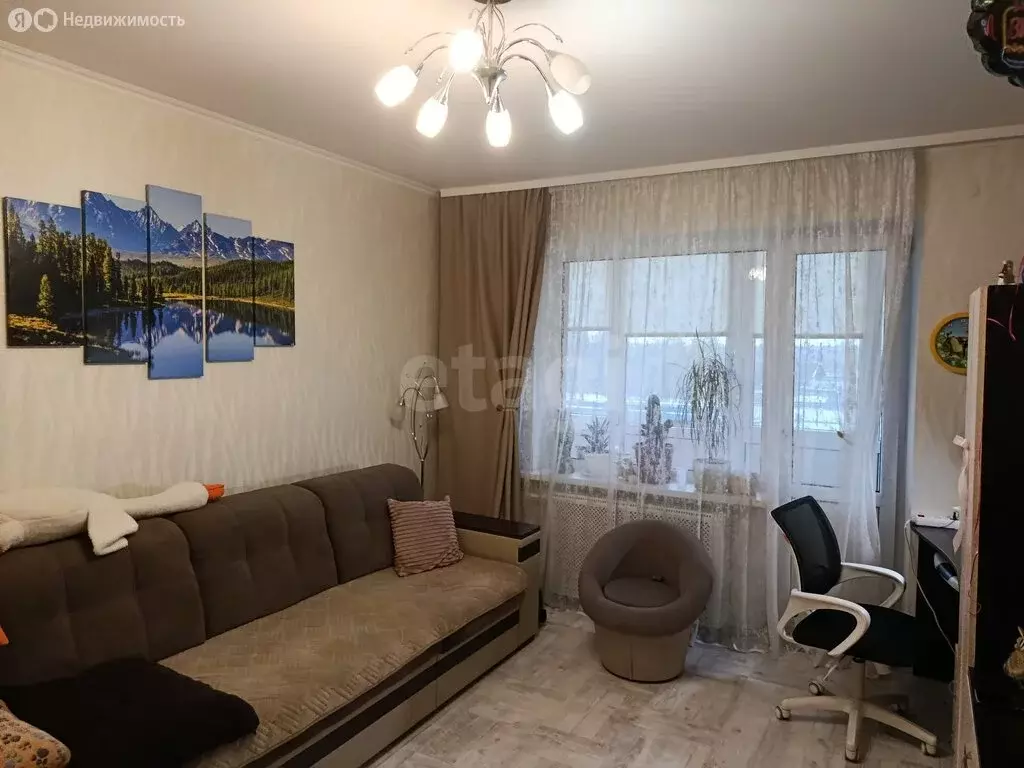 2-комнатная квартира: Черняховск, улица Гусевское Шоссе, 3 (53.4 м) - Фото 2