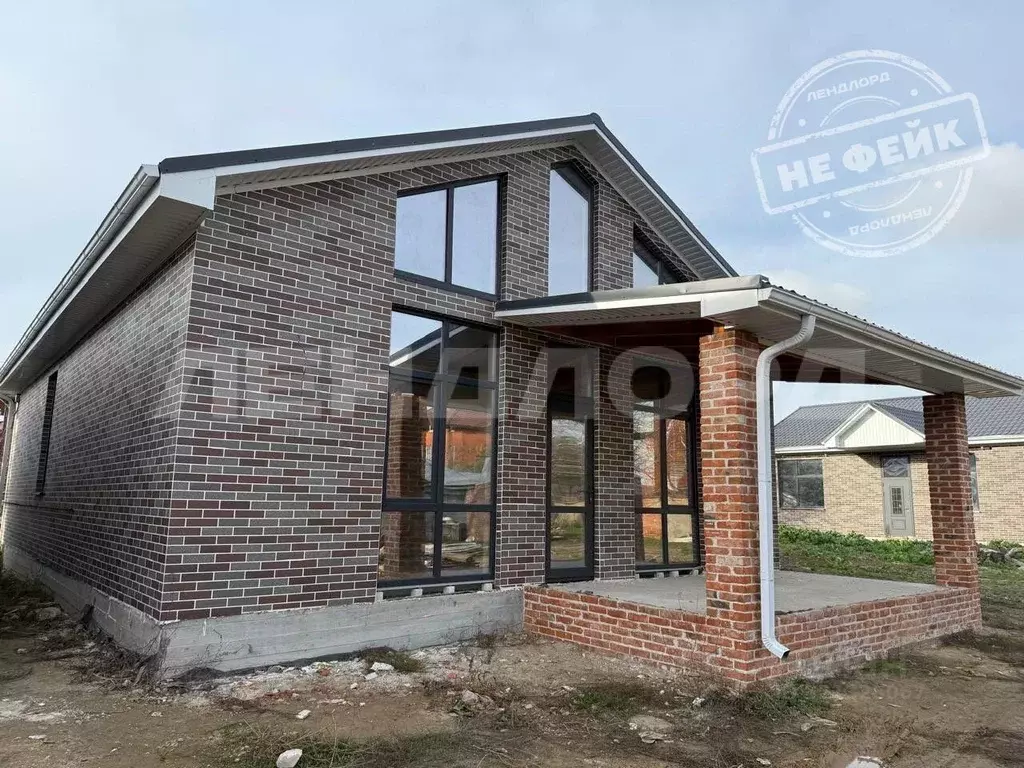 Дом в Ростовская область, Азовский район, Елизаветинское с/пос, Курган ... - Фото 1