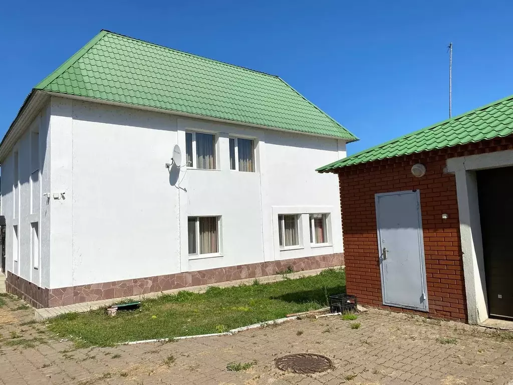 Дом в Башкортостан, Туймазинский район, Николаевский сельсовет, д. ... - Фото 2