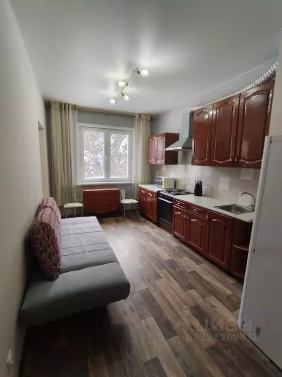 1-к кв. Тверская область, Тверь ул. Орджоникидзе, 49к9 (45.0 м) - Фото 1