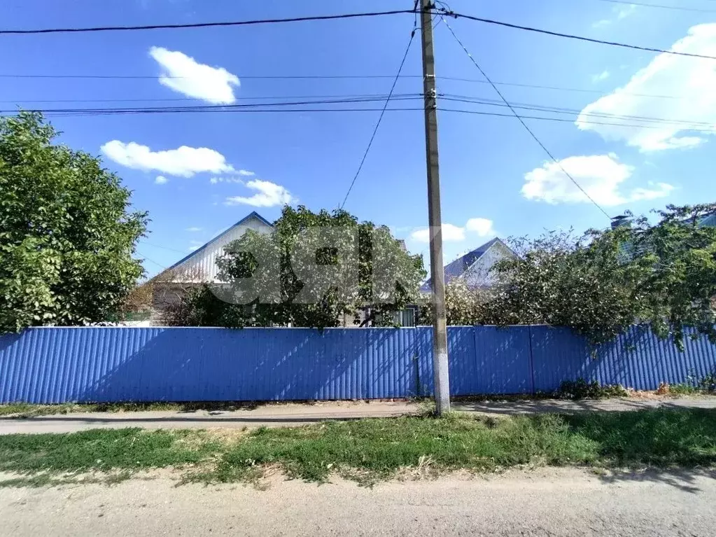 Дом в Краснодарский край, Кореновск Хлеборобская ул., 17 (79 м) - Фото 2