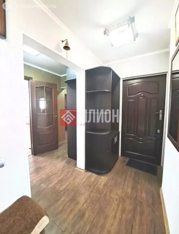3-комнатная квартира: Севастополь, улица Колобова, 18/1 (75 м) - Фото 2