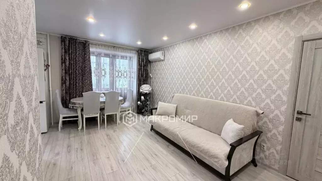 2-к кв. Татарстан, Казань Ново-Азинская ул., 35 (41.2 м) - Фото 2
