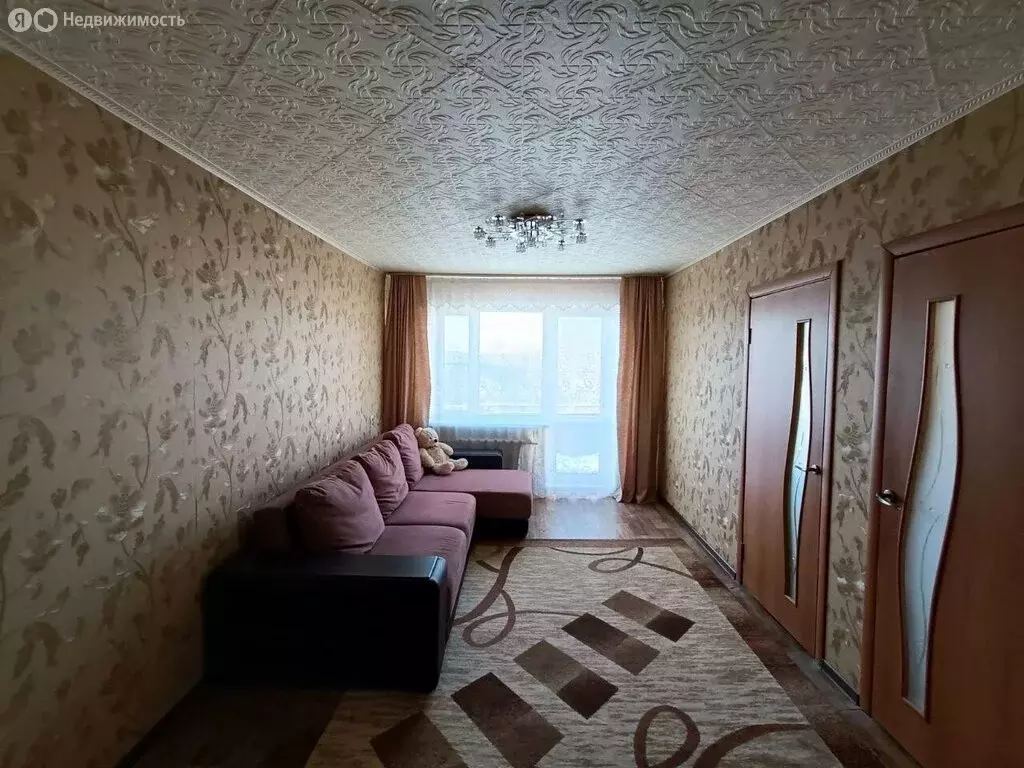 3-комнатная квартира: Дзержинск, проспект Ленинского Комсомола, 4 ... - Фото 1