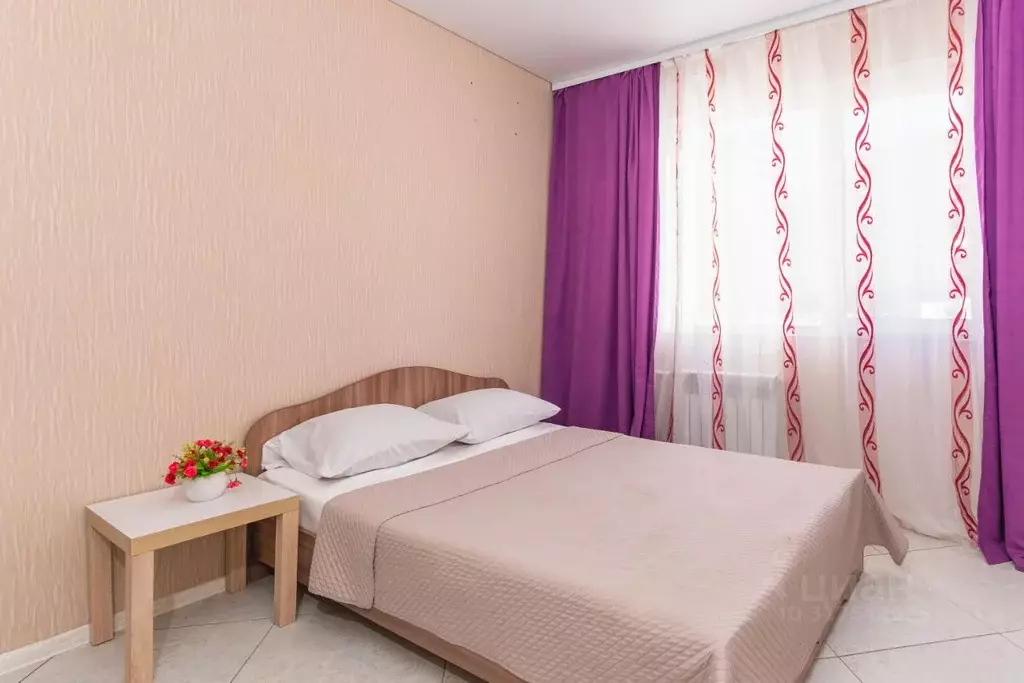 2-к кв. Оренбургская область, Оренбург Салмышская ул., 65 (60.0 м) - Фото 0