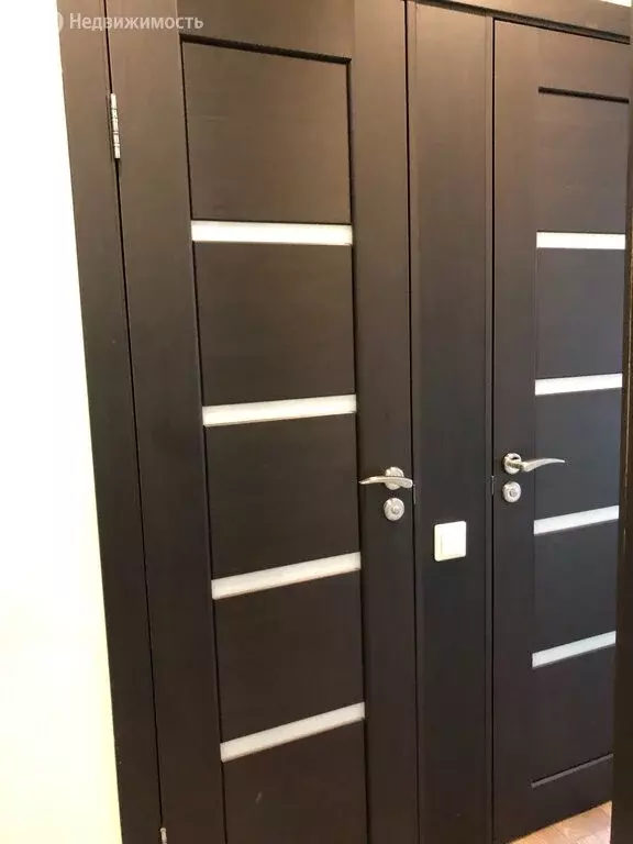 3-комнатная квартира: Уфа, улица Юрия Гагарина, 23 (62.4 м) - Фото 1