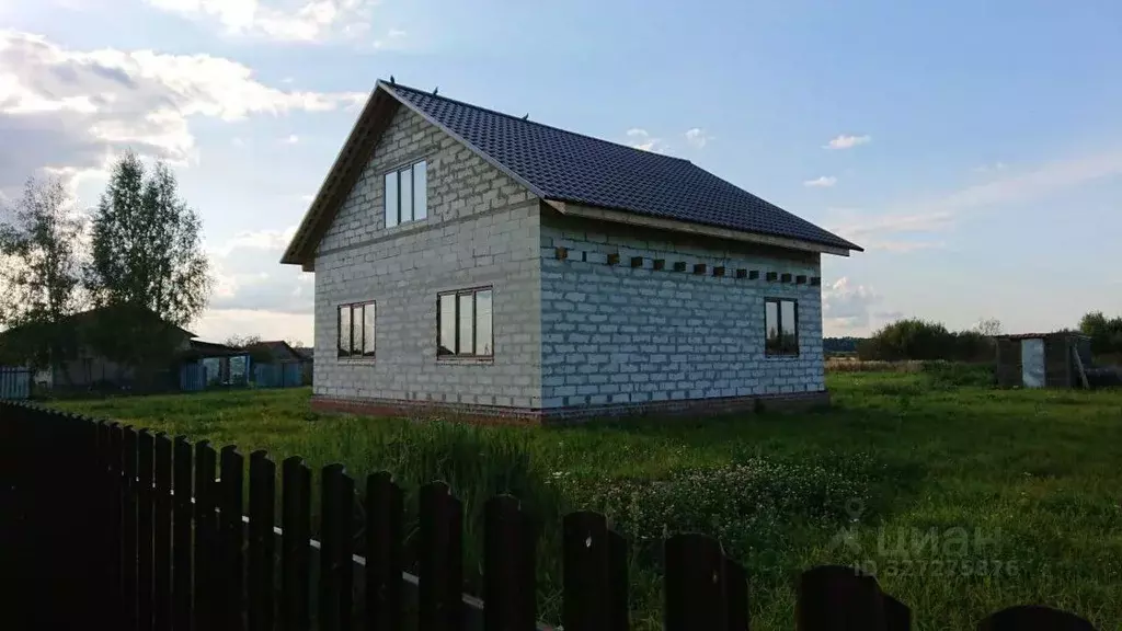 Дом в Калужская область, Сухиничский муниципальный округ, Хотень ... - Фото 1