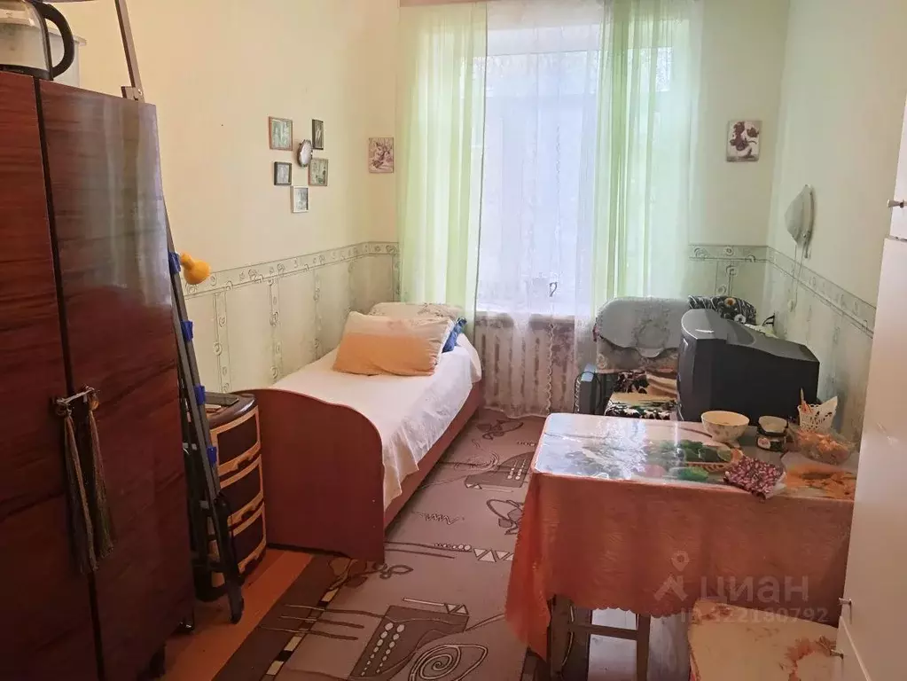 Комната Тверская область, Конаково Учебная ул., 3 (15.0 м) - Фото 1