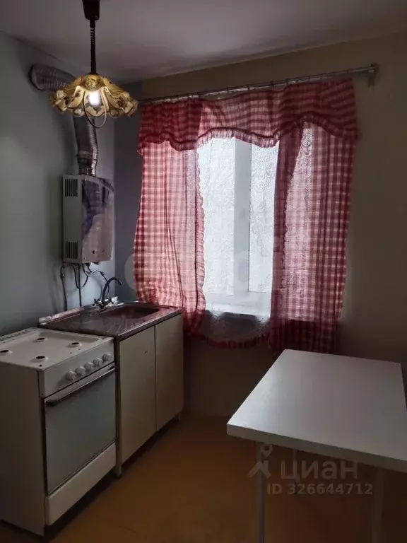 3-к кв. Белгородская область, Валуйки ул. Щорса, 5 (61.0 м) - Фото 1