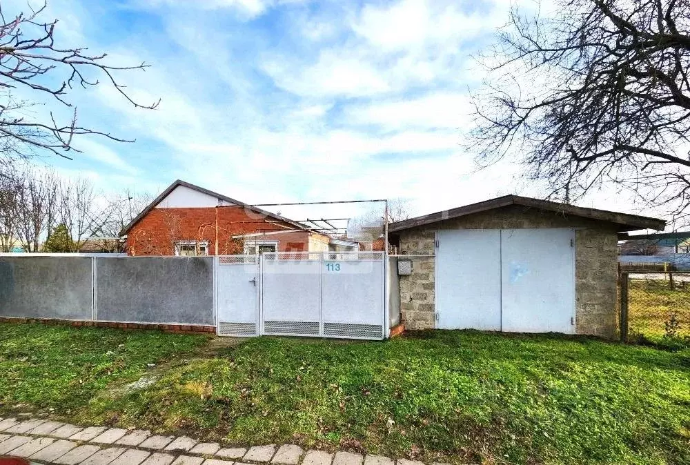 Дом в Краснодарский край, Брюховецкий район, Брюховецкая ст-ца ул. ... - Фото 1