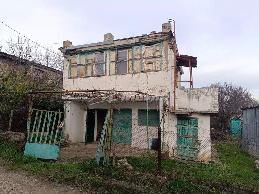 Дом в Крым, Симферопольский район, Трудовское с/пос, пос. Айкаван, ... - Фото 0