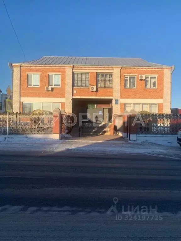 Помещение свободного назначения в Тюменская область, с. Юргинское ул. ... - Фото 1