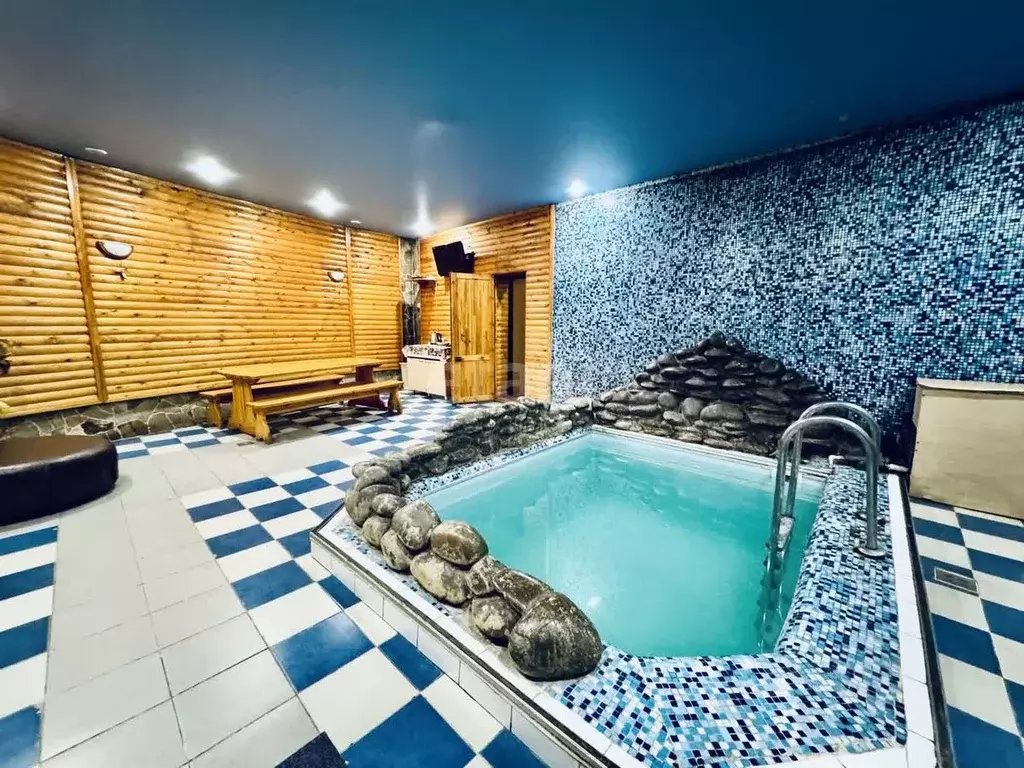 Помещение свободного назначения в Тамбовская область, Котовск ... - Фото 1