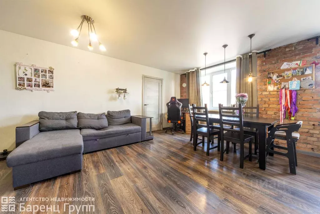 2-к кв. Карелия, Петрозаводск ул. Анохина, 47А (46.0 м) - Фото 1