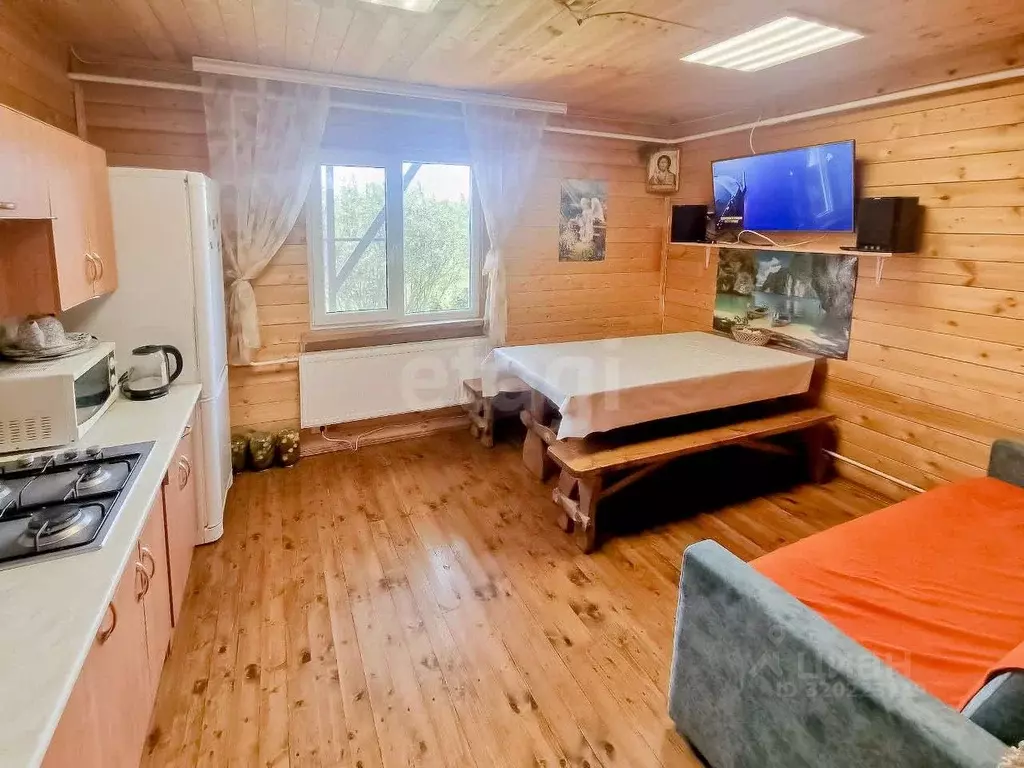 Дом в Ярославская область, Угличский муниципальный округ, д. Сумы 19 ... - Фото 1