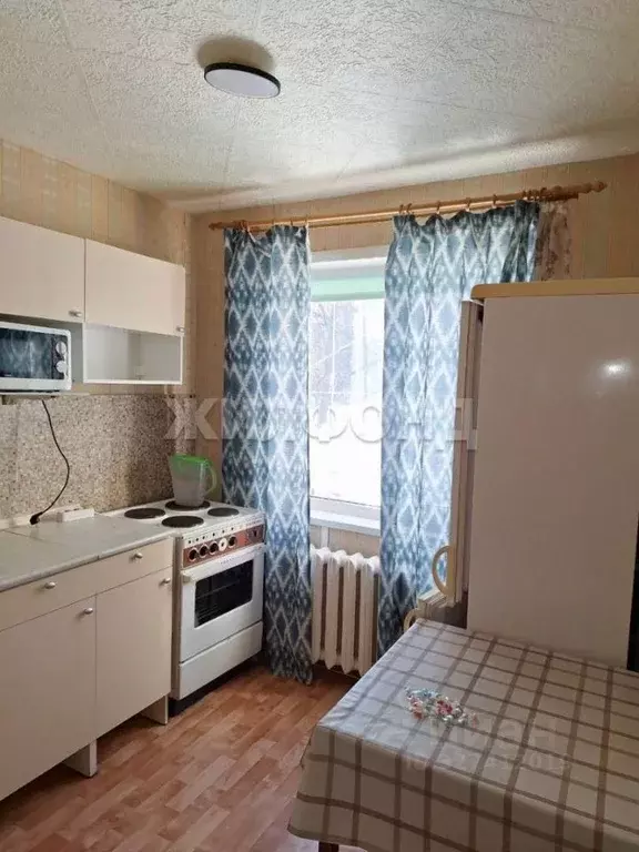 1-к кв. Новосибирская область, Новосибирск просп. Морской, 5 (30.0 м) - Фото 2