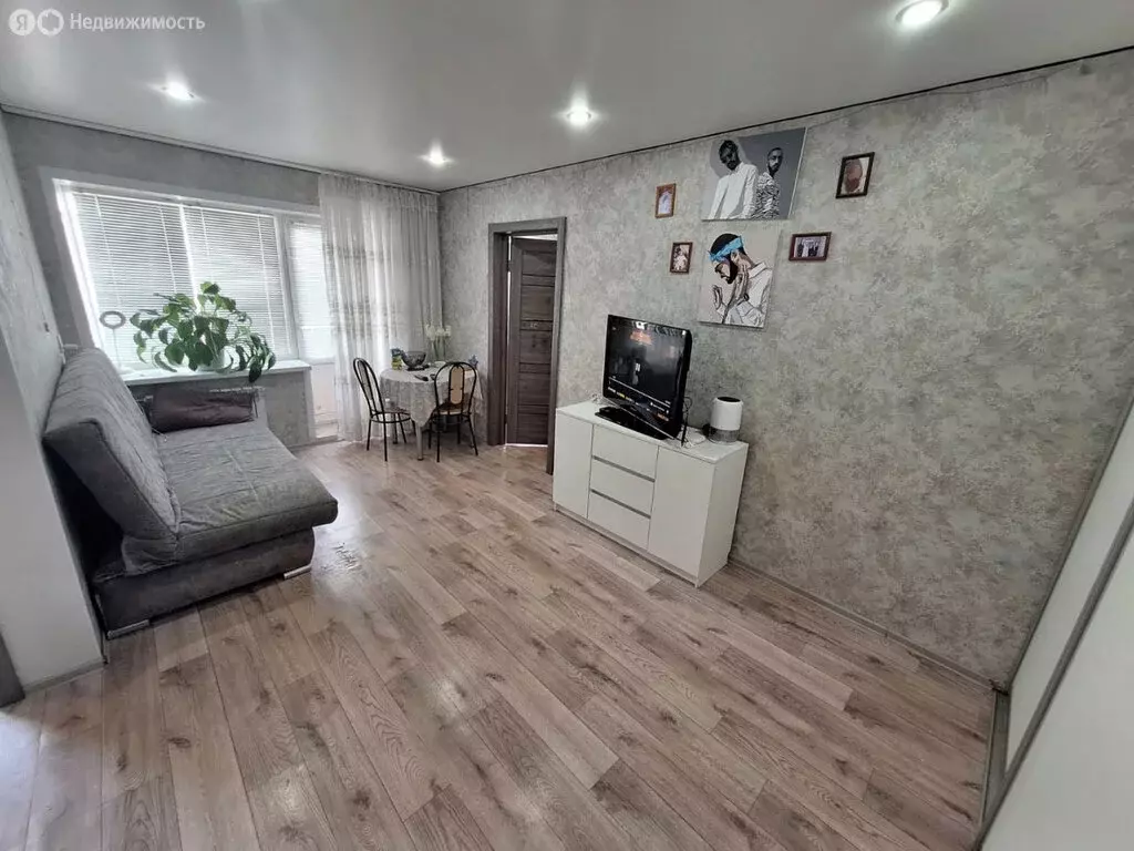 2-комнатная квартира: Туймазы, проспект Ленина, 5Б (45 м) - Фото 0